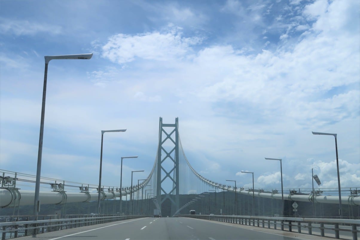 明石海峡大橋を渡って淡路島へ